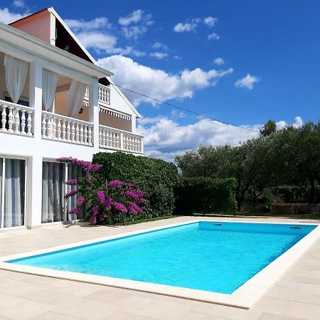 Holiday Home Villa Emma Debeljak Exterior foto